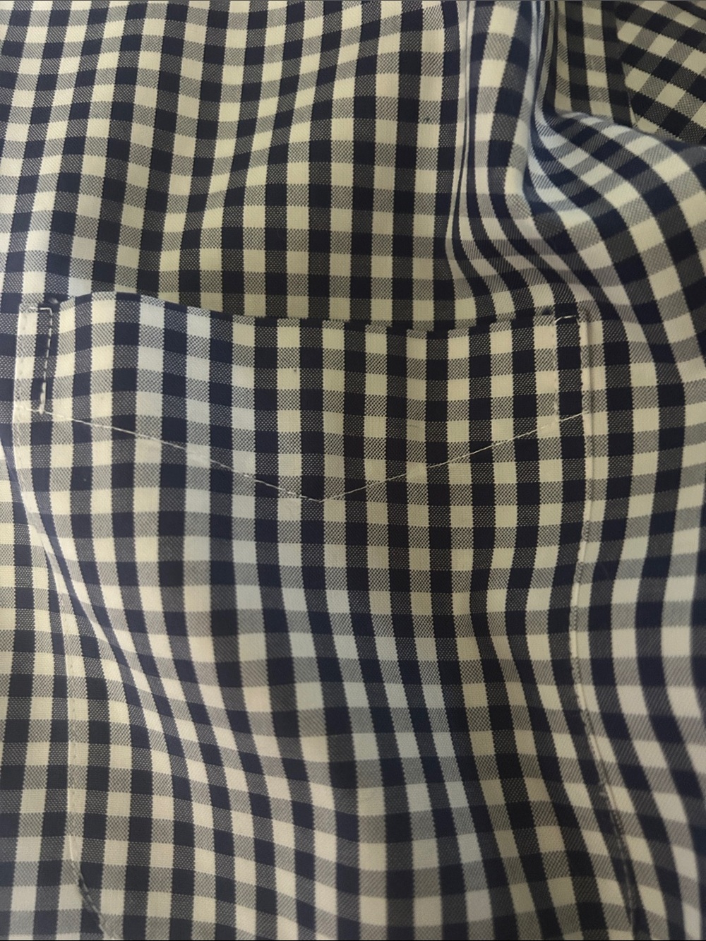 L.L. Bean Women’s 100% Cotton Wrinkle Free Navy White Gingham Shirt Large - Picture 5 of 5